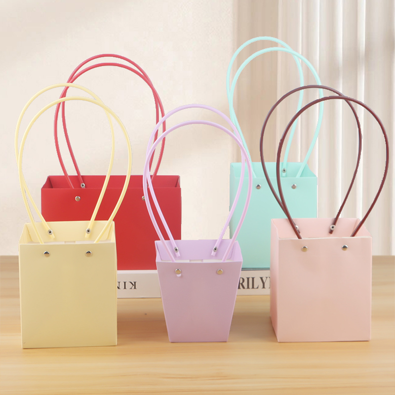 HAND BAG MKNSTD