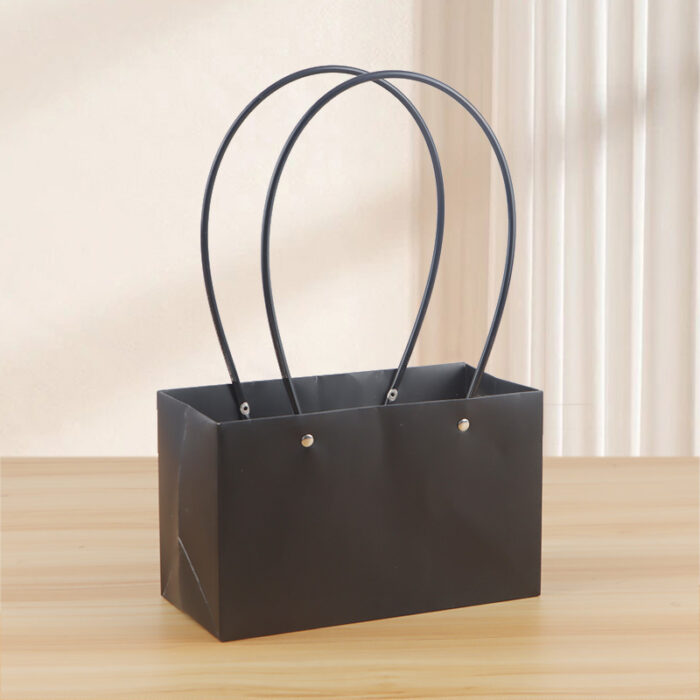 HAND BAG MKNSTD Black Z3